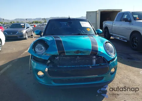 2016 Mini Convertible Cooper z USA, uszkodzony, nr VIN WMWWG5C59G3C19235